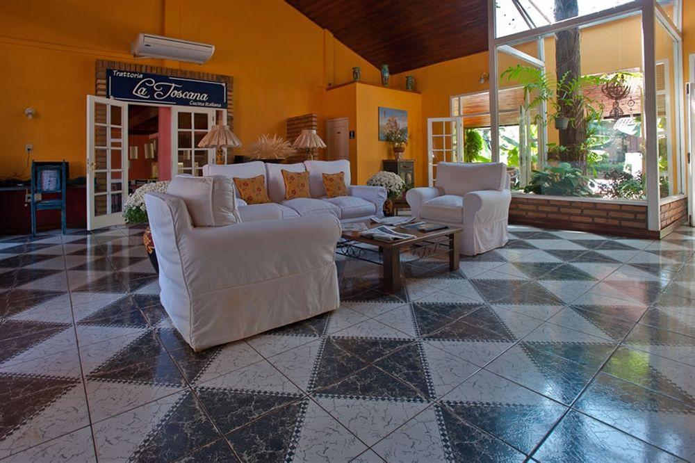 Hotel Posada La Sorgente Puerto Iguazú Esterno foto